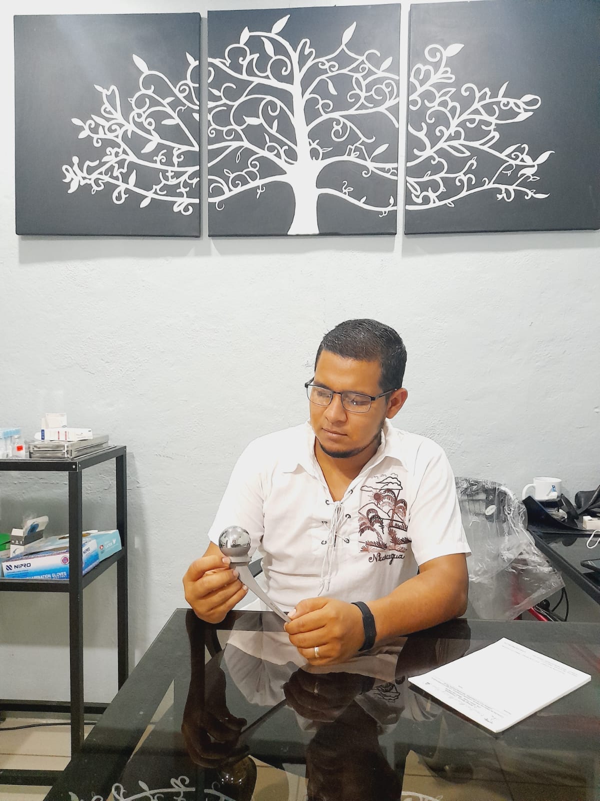Dr. William Matute, especialista